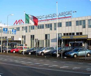 Low-cost Maastricht Airport car hire - Ryanair in the Netherlands